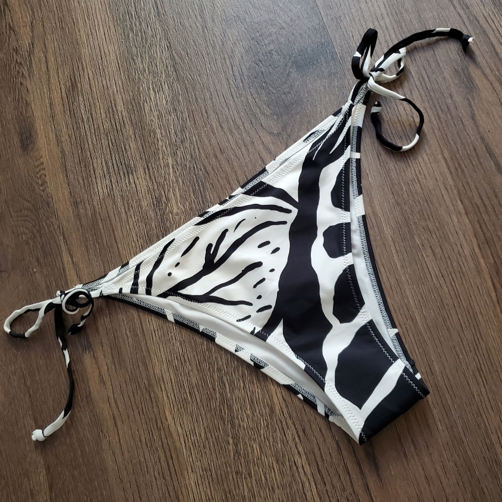 H&M Bikini Bottoms